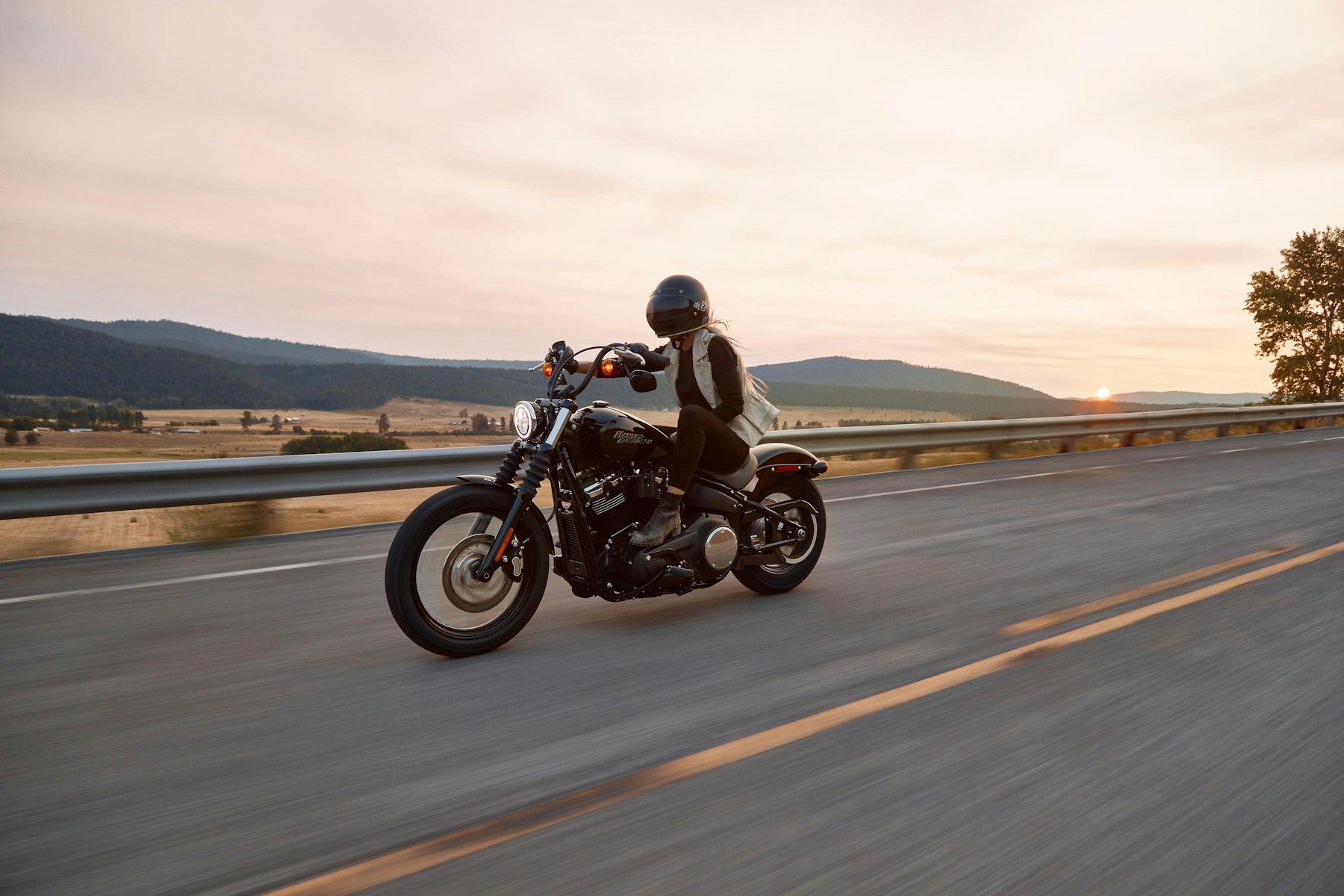 Electric motorcycle category lifestyle reference